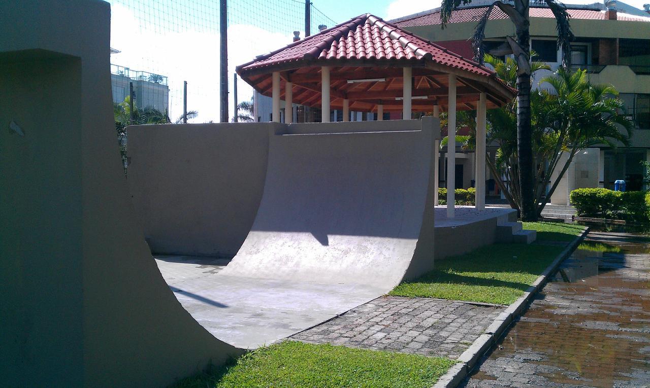 Linda Cobertura Frente Mar Com Piscina Privativa E Pe Na Areia! Apartment ฟลอเรียนอโปลิส ภายนอก รูปภาพ